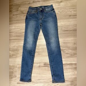 Old Navy Rockstar Jeggins size 10 light blue strech adjustable